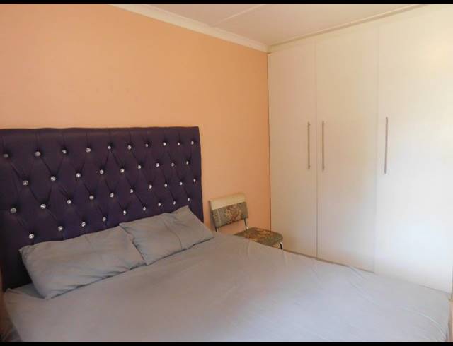 4 BEDROOM HOUSE FOR SALE IN ESCOMBE